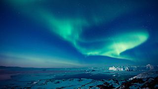 the northern lights seen over Ilulissat