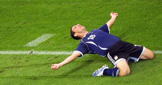 Argentinian midfielder Maxi Rodriguez jubilates after scoring the opening goal during the FIFA World Cup 2006 group C World Cup football match Argentina vs Serbia-Montenegro, 16 June 2006 at Gelsenkirchen stadium.