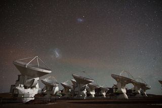 The Atacama Large Millimeter/submillimeter Array (ALMA) in Chile is designed to search for astronomical phenomena such as complex molecules in protoplanetary discs.