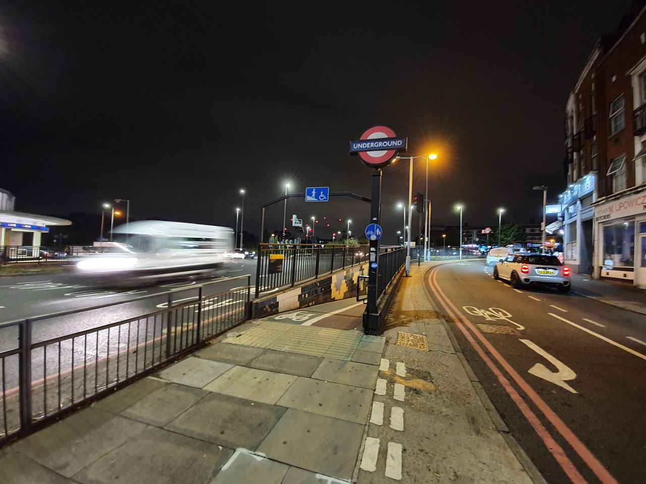 Night mode performs well outdoors, though can't freeze moving objects, owing to a longer exposure.