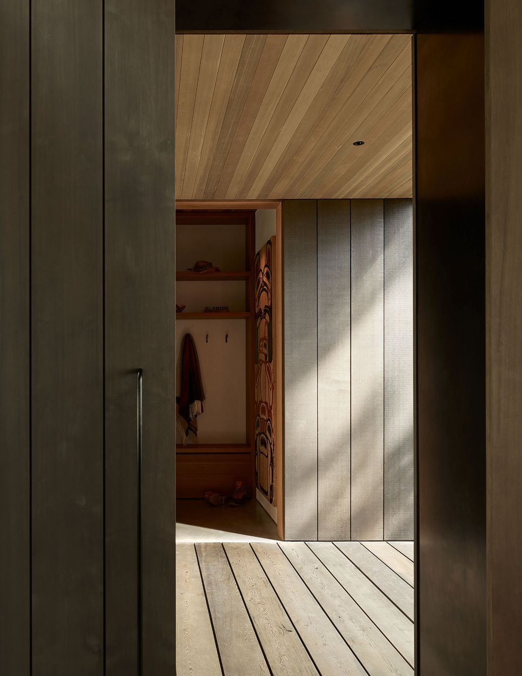 Mwworks designs a family retreat on Whidbey Island | Wallpaper