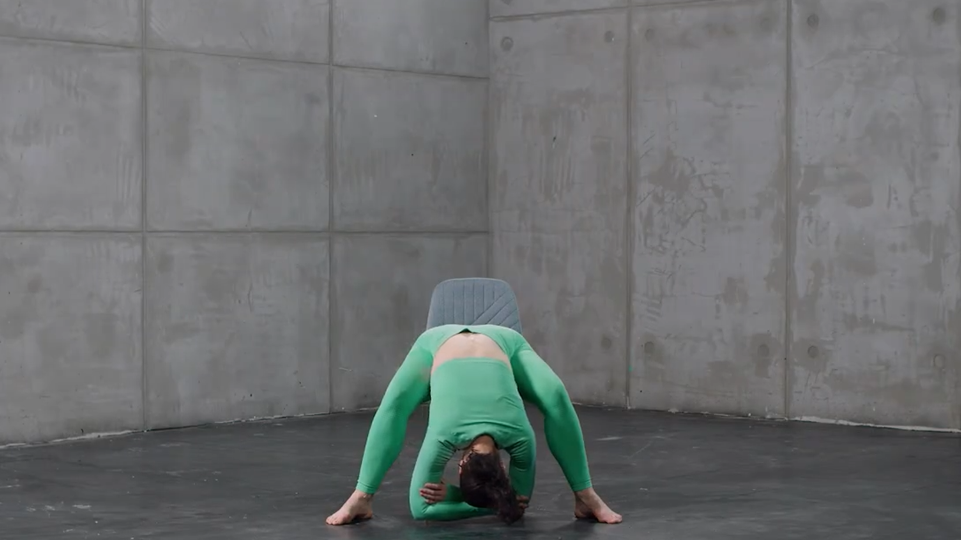 Seated child&#039;s pose