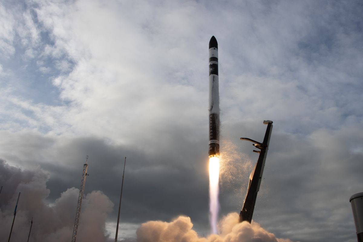 A Rocket Lab Electron booster launches on the &quot;Pics Or It Didn&#039;t Happen&quot; mission on July 4, 2020. The rocket&#039;s upper stage suffered an anomaly, causing the launch to fail.