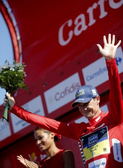 Nicolas Roche (Team Saxo-Tinkoff) keeps his team in the frame