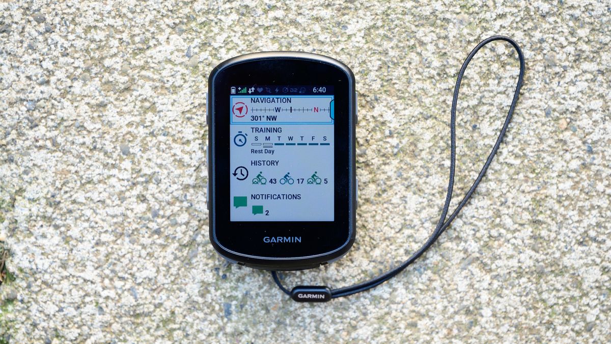 Garmin Edge 540 main screen glances