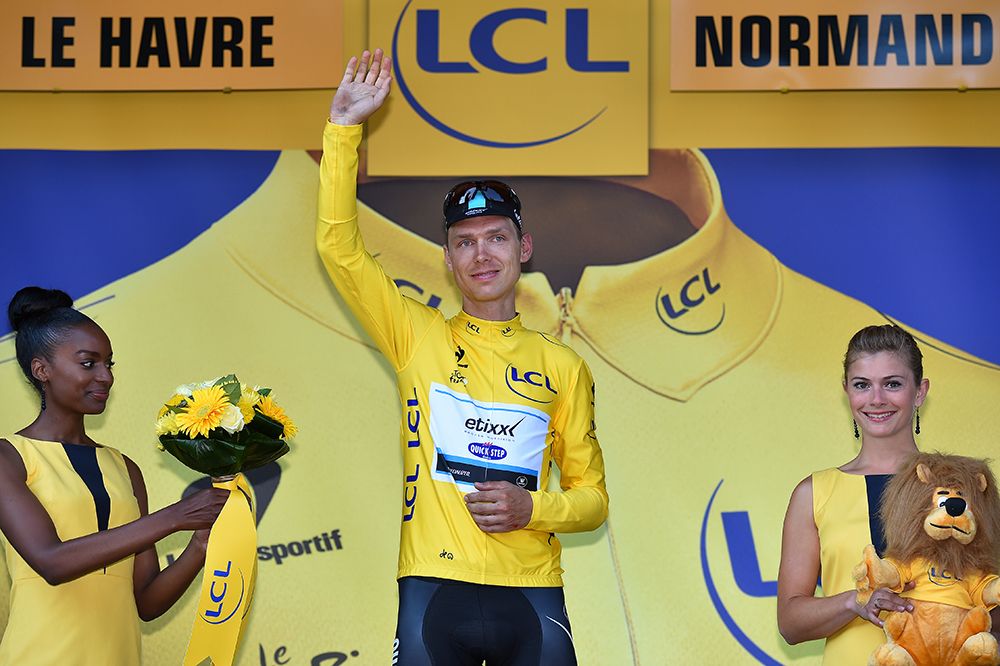 Tony Martin (Etixx-Quick Step) accepted his maillot jaune