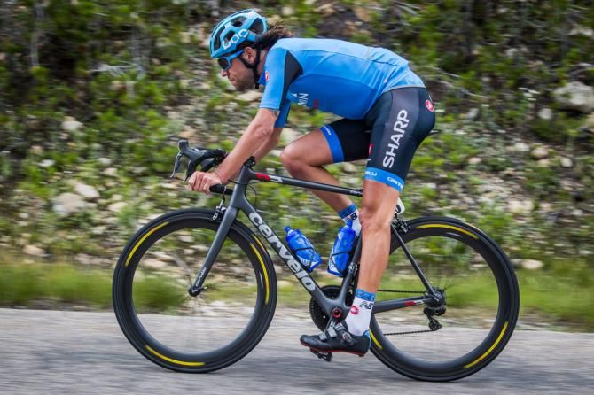 Thomas Dekker (Garmin Sharp) on the descent.