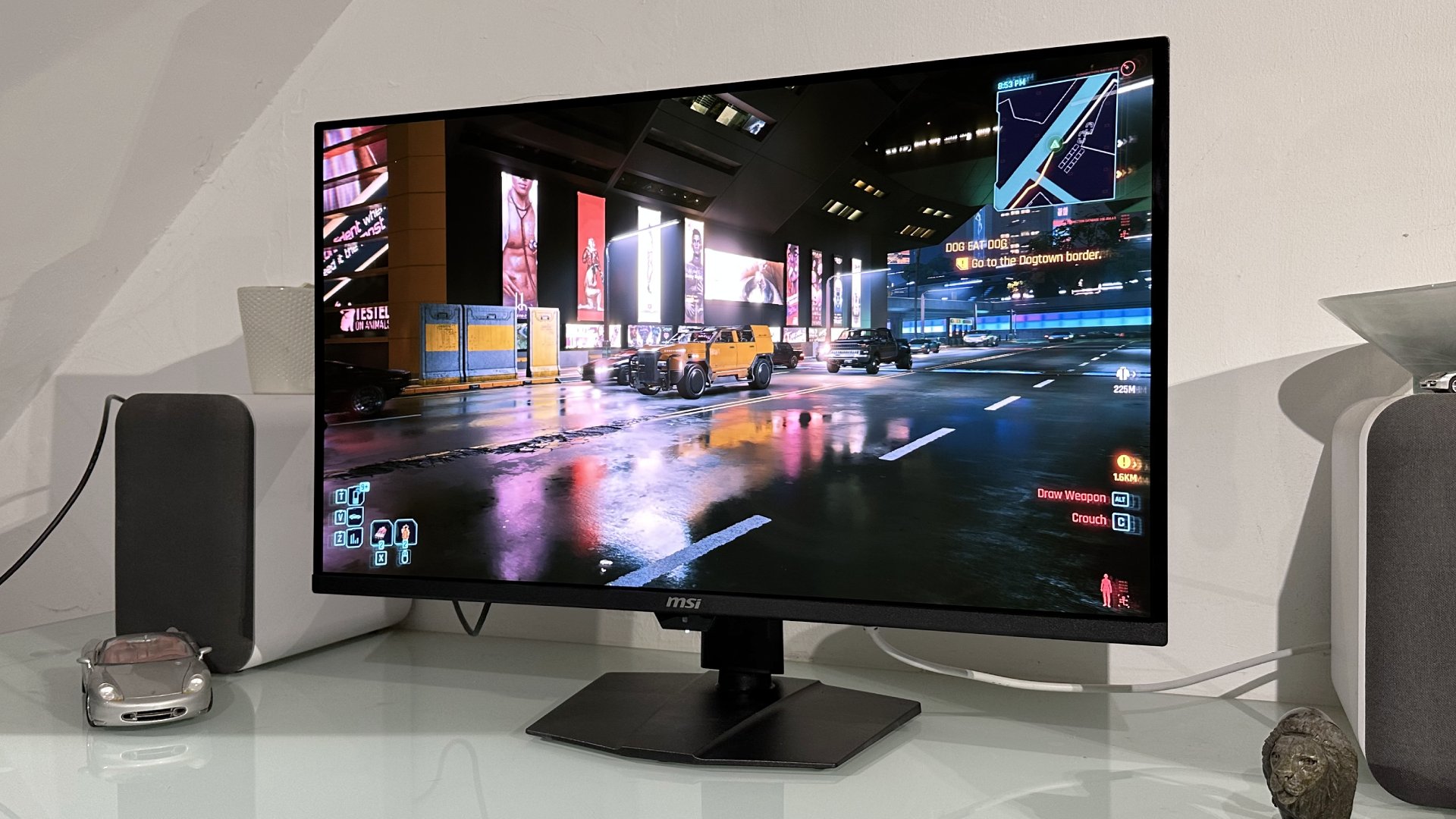 MSI MPG 322UR X24