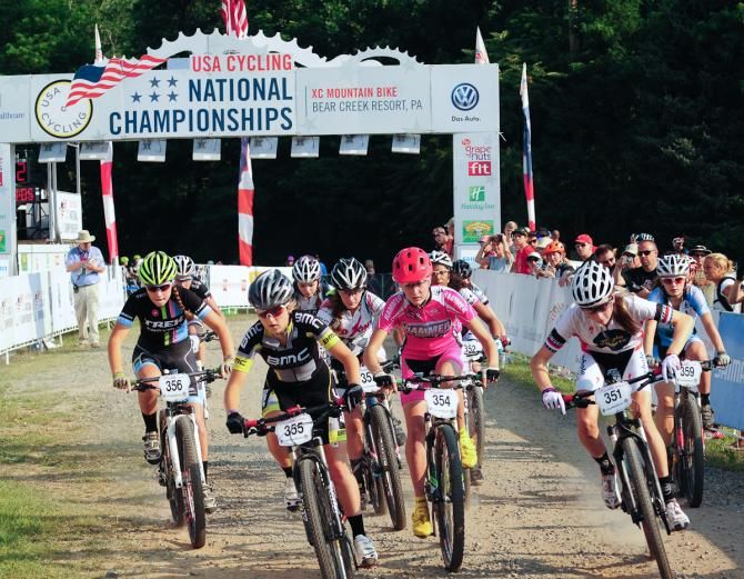 Junior women's 15-16 start on a hot day in Eastern Pennsylvania
