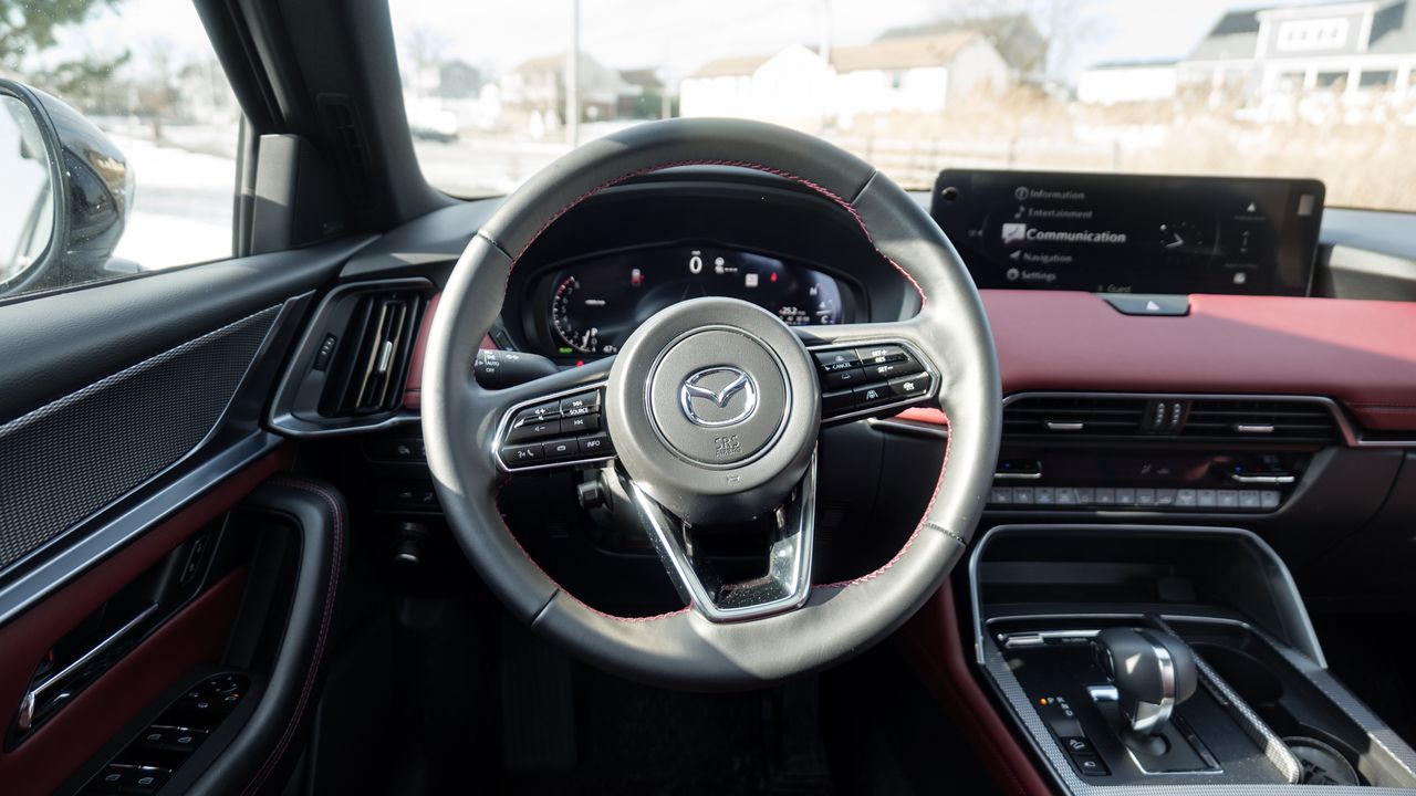 2026 Mazda CX-70 review.