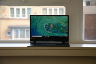 Acer Swift 7 (SF714-51T) screen