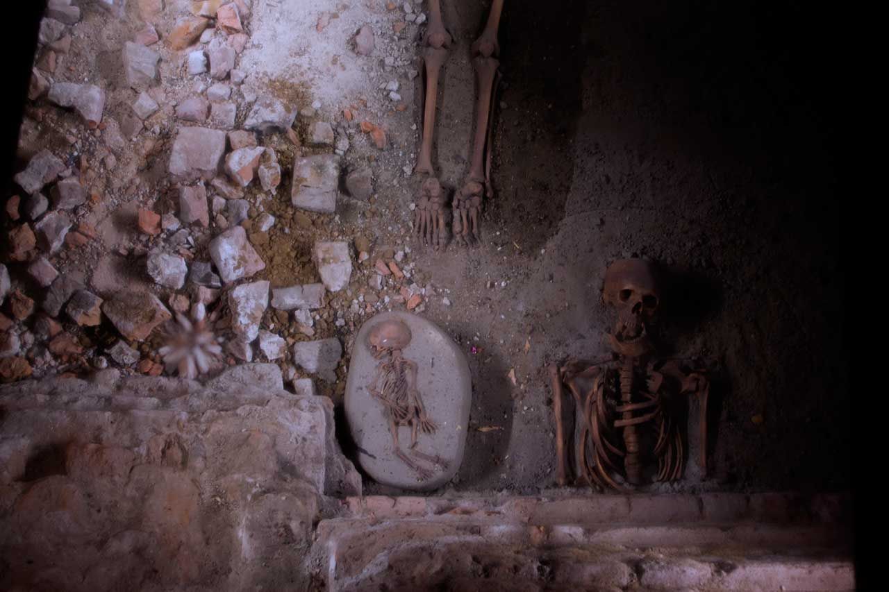 St Catharina Church was right next to the venue in Eindhoven, and displays bones and skeletons that were found there recently. Pretty metal.