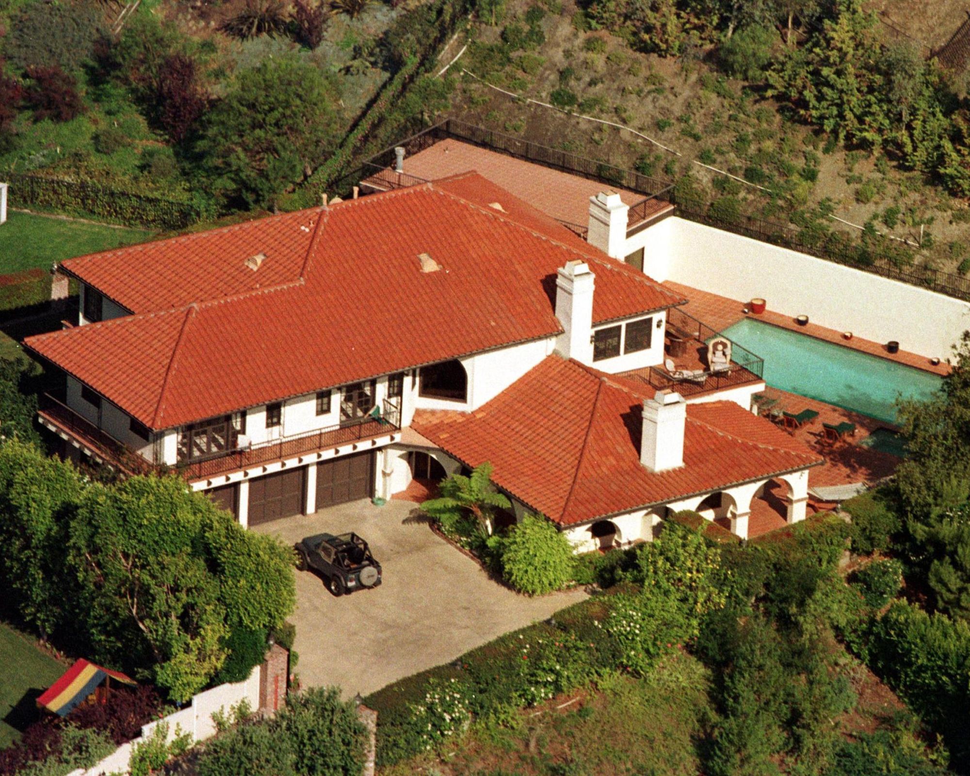 catherine zeta jones and michael douglas's house