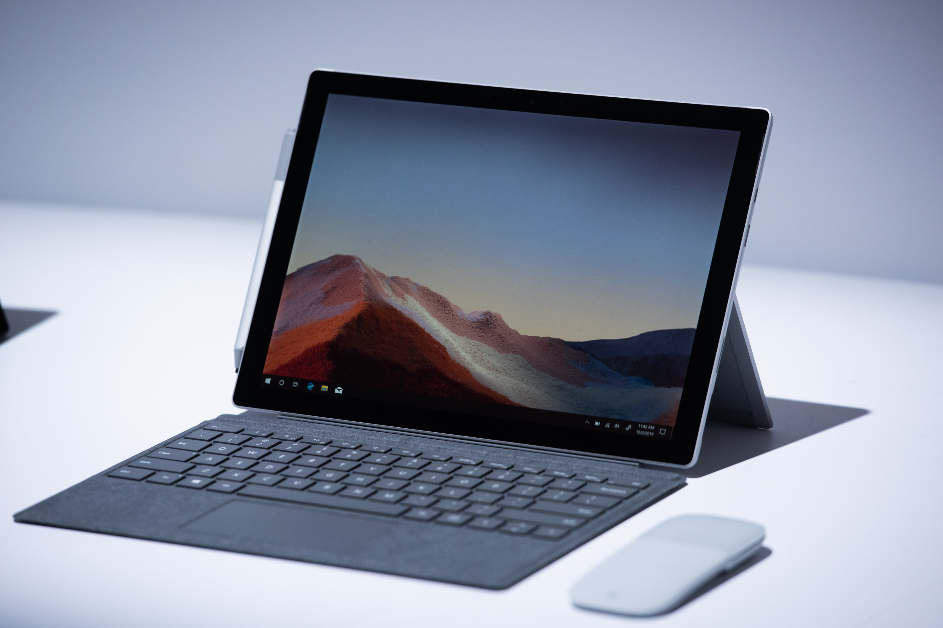Surface pro 9 купить. MS surface Pro 8. Microsoft surface Laptop Pro 8. Планшет Microsoft surface Pro 8. Microsoft surface Pro Pro 8.