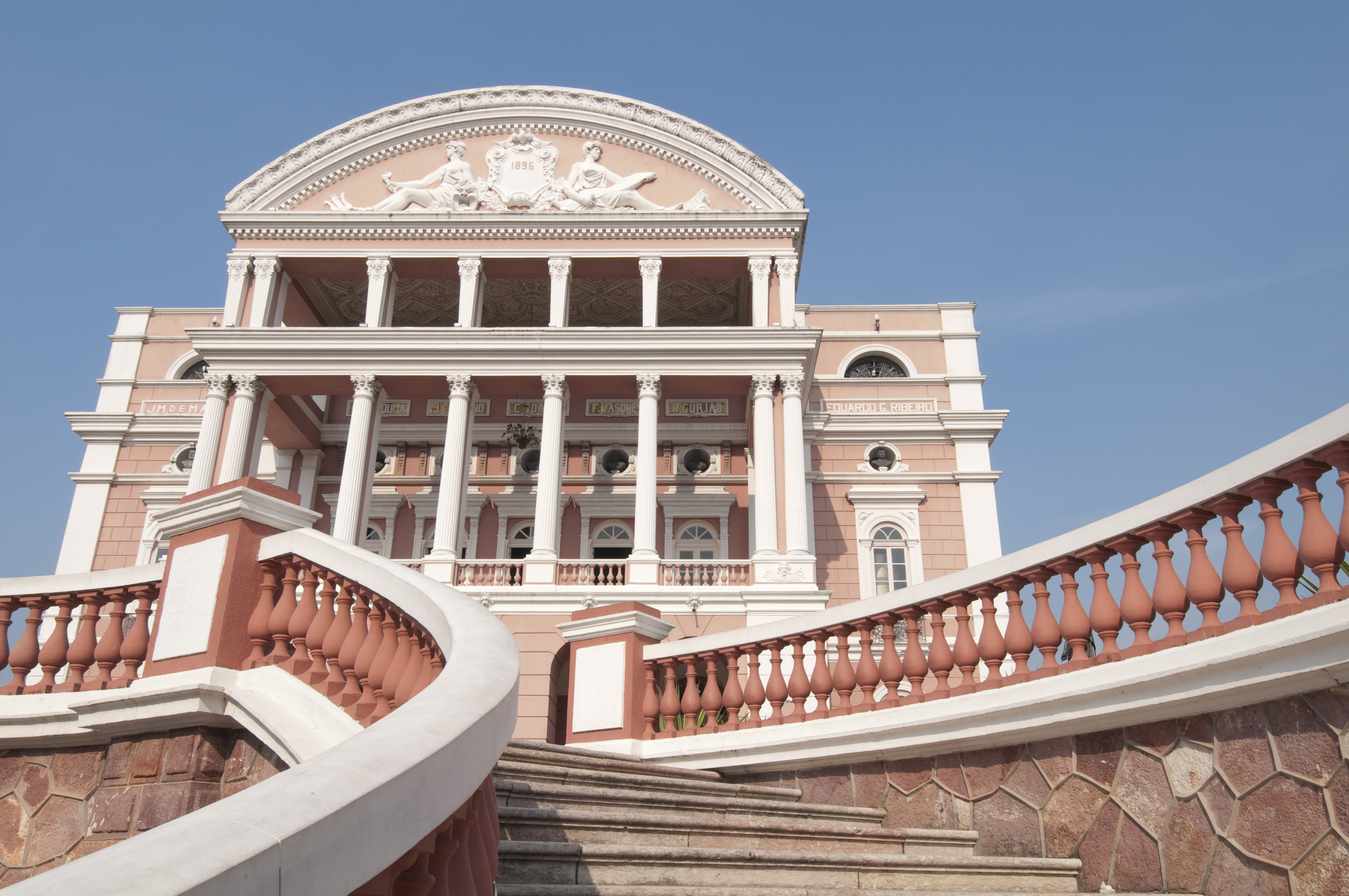 Steps leading up to the ornate front entrance of the Teatro Amazonas theater in Manaus, Brazil