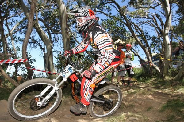 Nathan Newell in 40th in the elite men's race