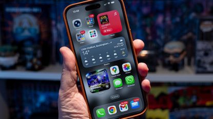 Mujjo iPhone 17 Pro Max case