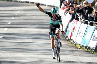 Emanuel Buchmann (Bora-Hansgrohe) wins stage 5 at Pais Vasco