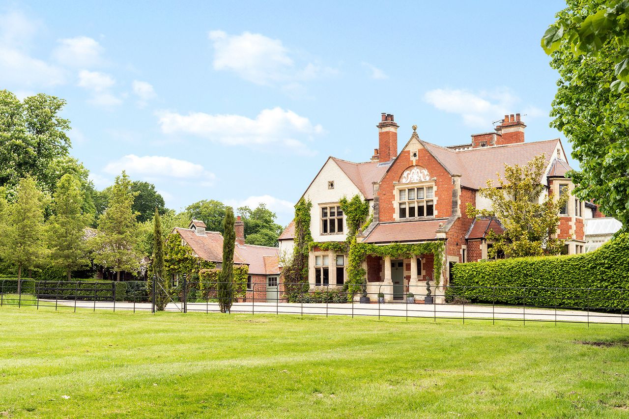 The Grange, Beckhampton, Wiltshire