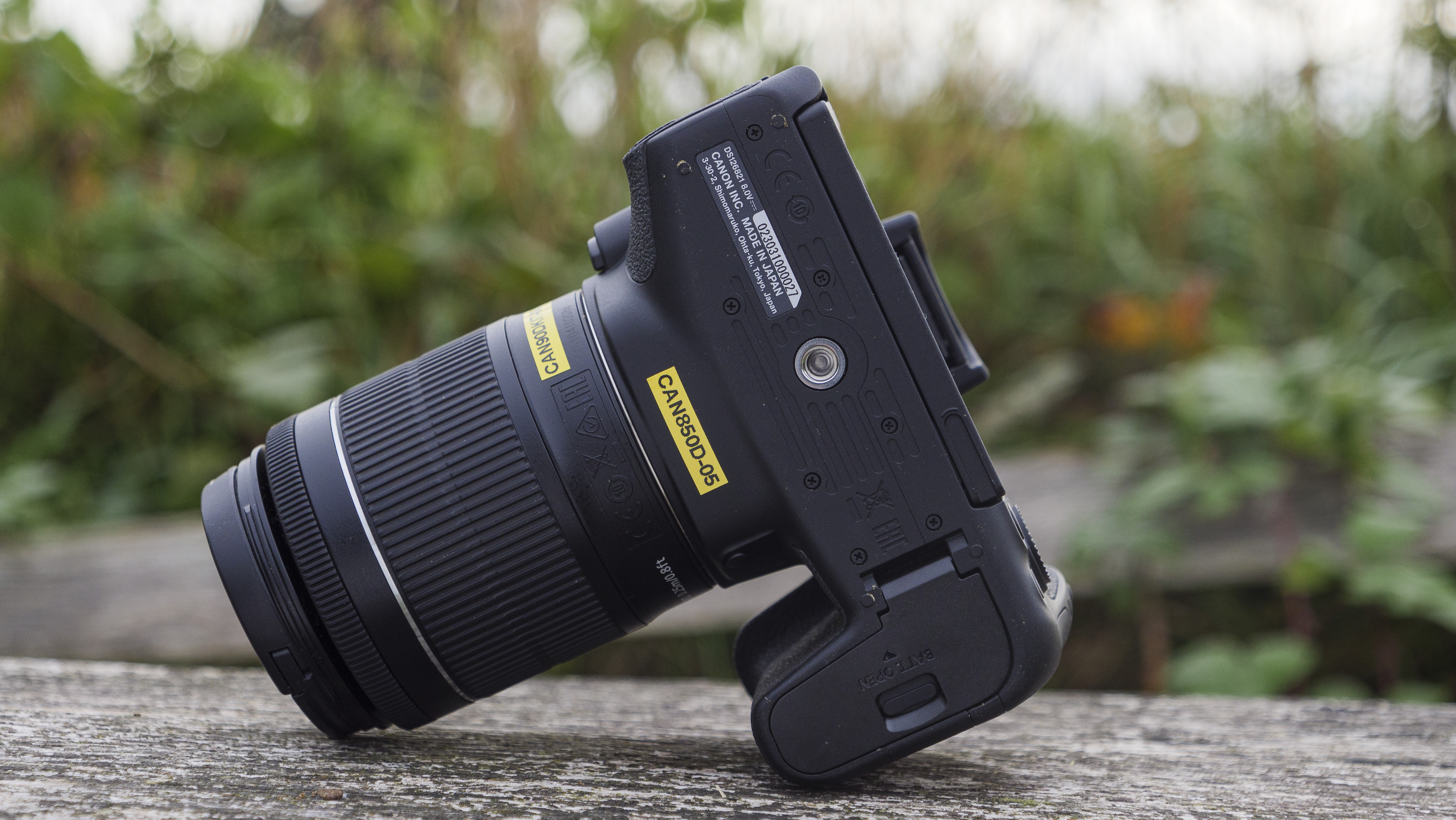Canon EOS Rebel T8i / Canon EOS 850D