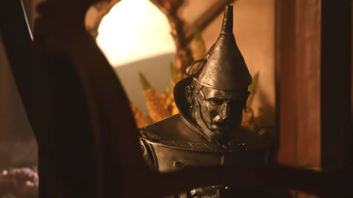 How Long Does It Take For The Scarecrow And Tin Man To Get Into Makeup In Wicked: For Good? How Long Does It Take For The Scarecrow And Tin Man To Get Into Makeup In Wicked: For Good?