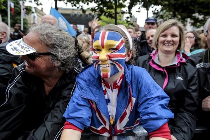 There was a British theme to todays stage start in Leeds..