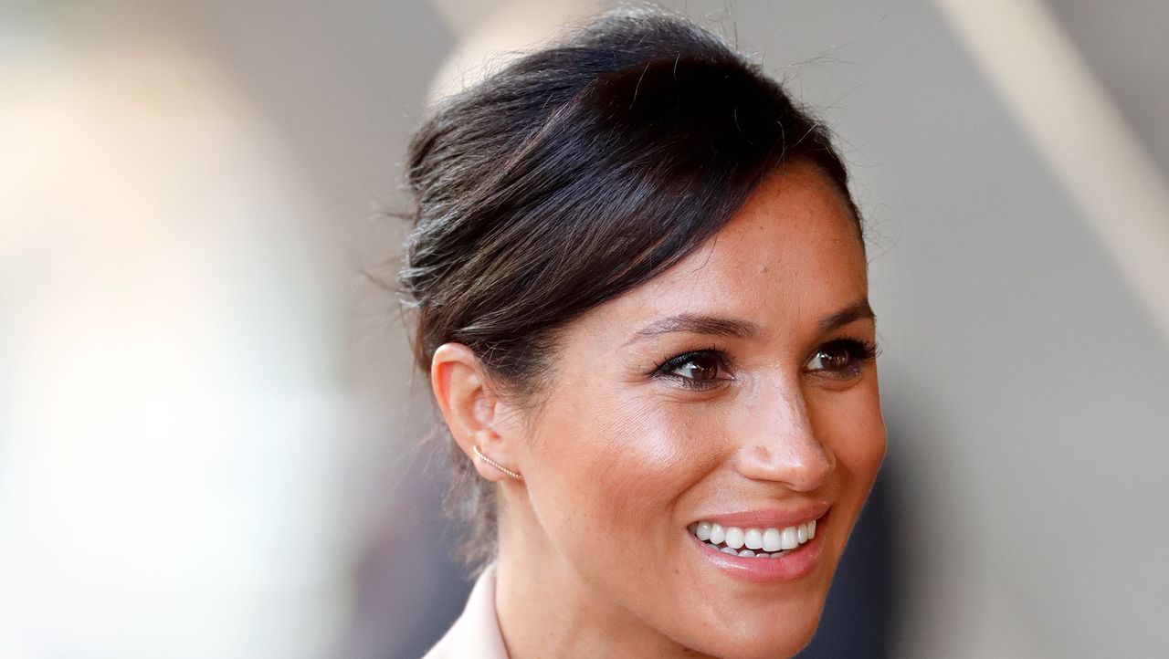 london, united kingdom january 30 embargoed for publication in uk newspapers until 24 hours after create date and time meghan, duchess of sussex visits the national theatre on january 30, 2019 in london, england it was announced earlier this month that the duchess would become patron of the national theatre, one of two patronages passed on by queen elizabeth ii photo by max mumbyindigogetty images