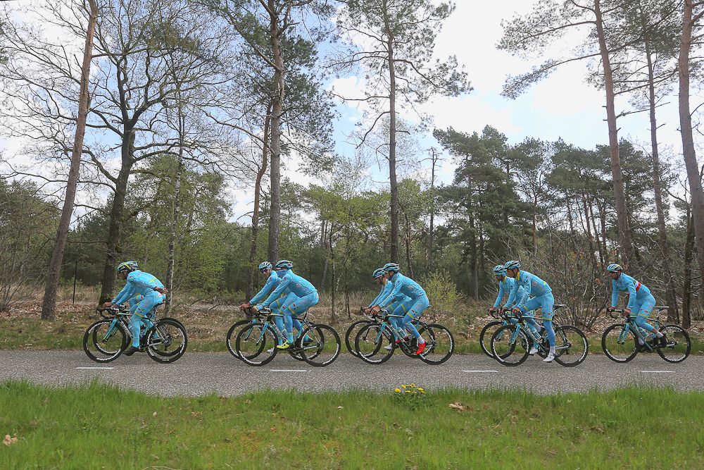 Astana riders train in Holland ahead of the 2016 Giro.