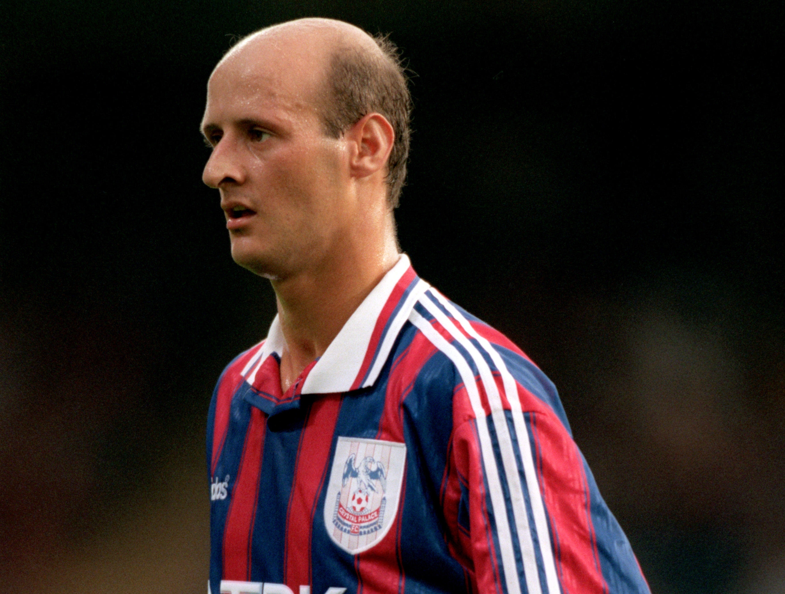 Attilio Lombardo playing for Crystal Palace against Barnsley, August 1997