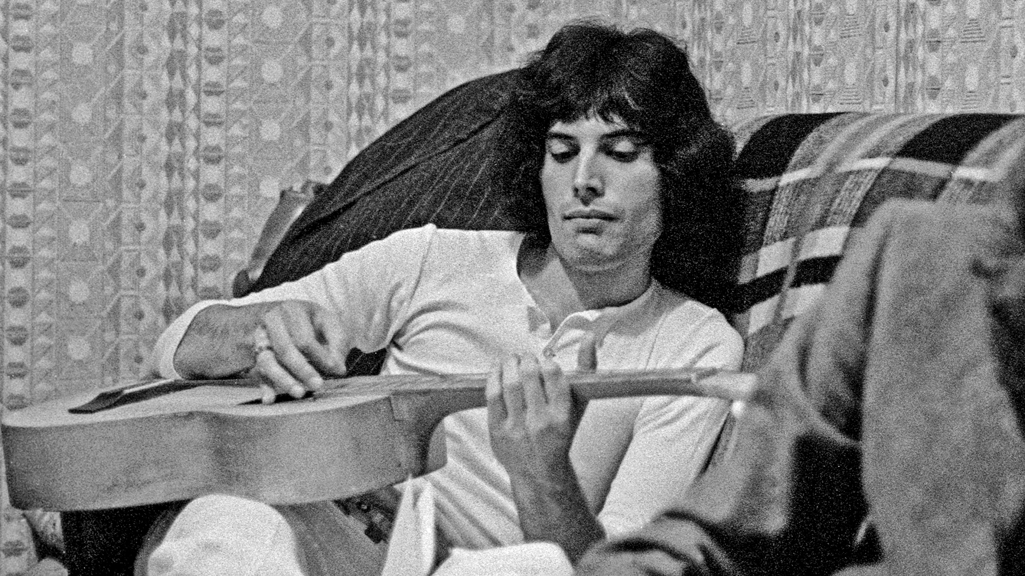 Freddie Mercury during an interview with the Daily Express at his Shepherds Bush flat, London, 1969.