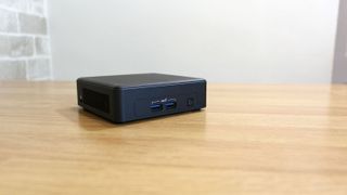 Intel NUC 11 Pro.