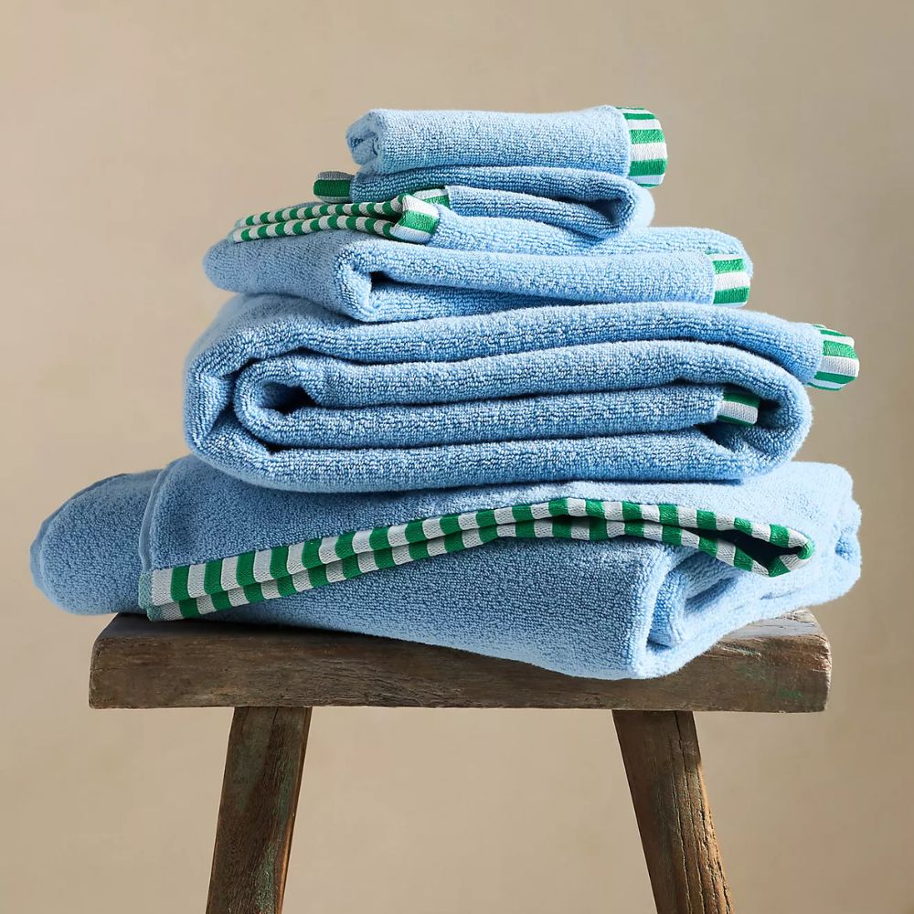 blue towels