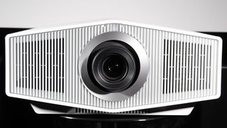 Sony Projector 8 (VPL-XW6100ES review)