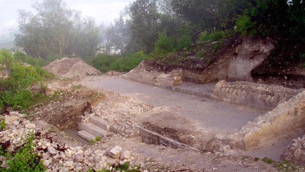 An excavated structure in Teposcolula-Yucundaa