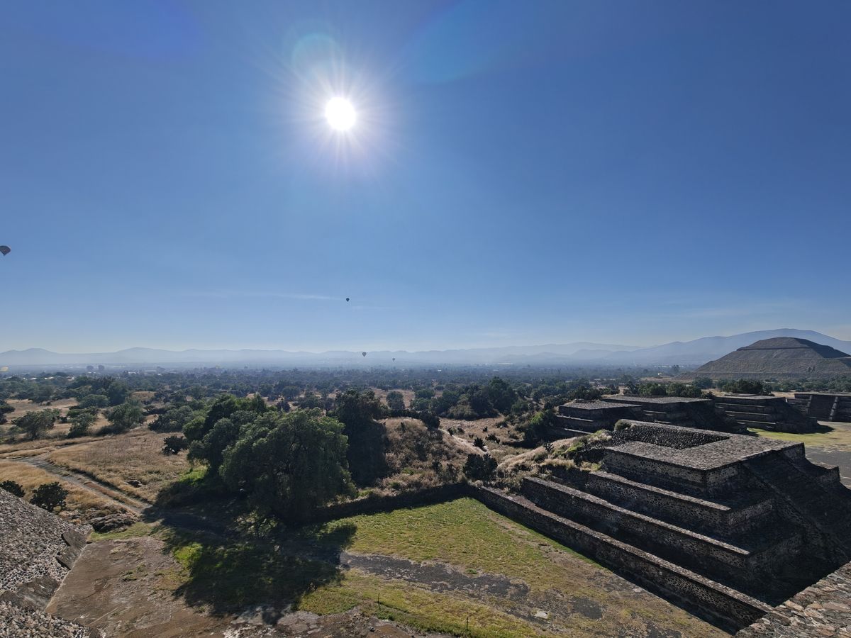 OnePlus 15 camera testing in Mexico