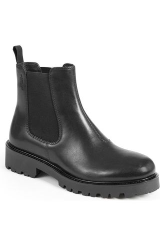 Kenova Lug Chelsea Boot