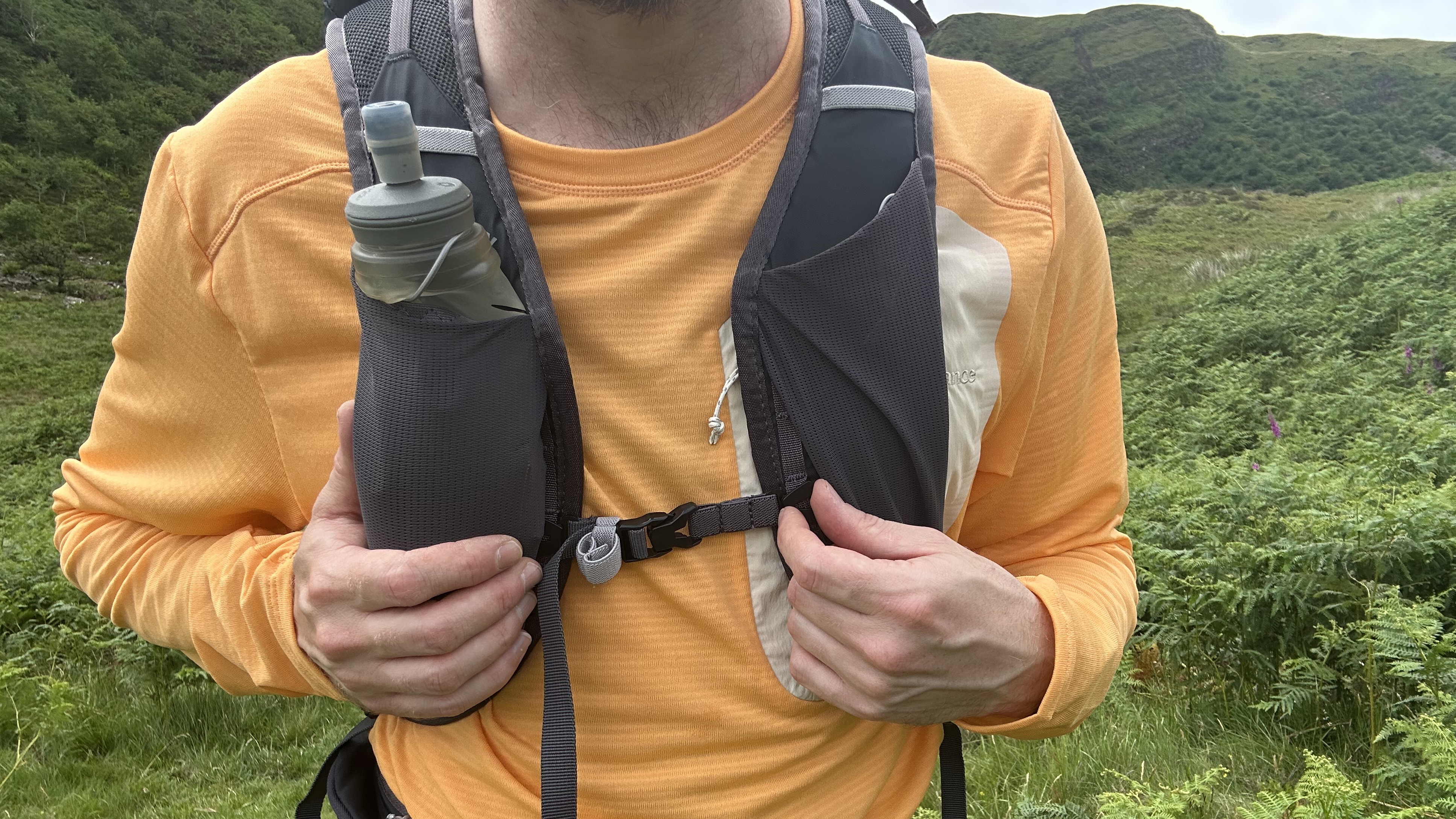 Salomon Aerotrek 30 chest harness