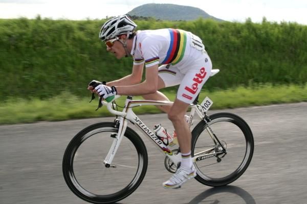 Junior world champion Jasper Stuyven uses his great aero position to chase down another attack.