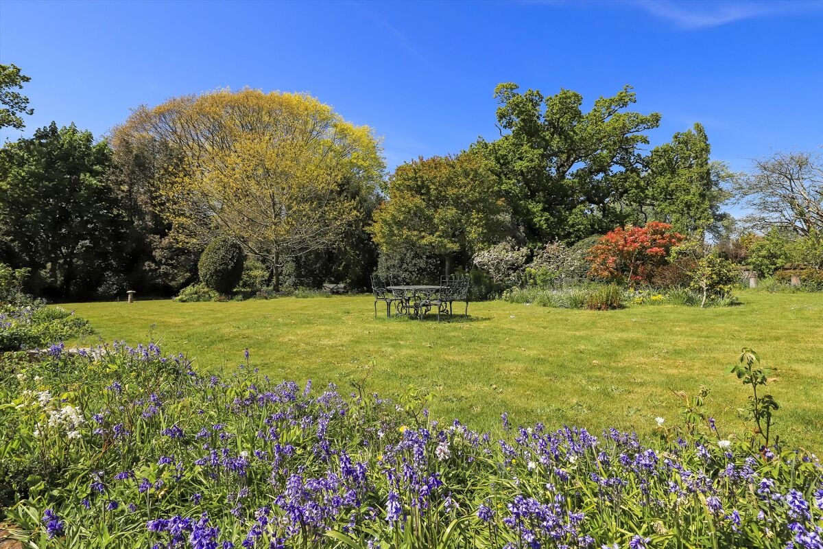 Property for Sale in Lymington in Hampshire
