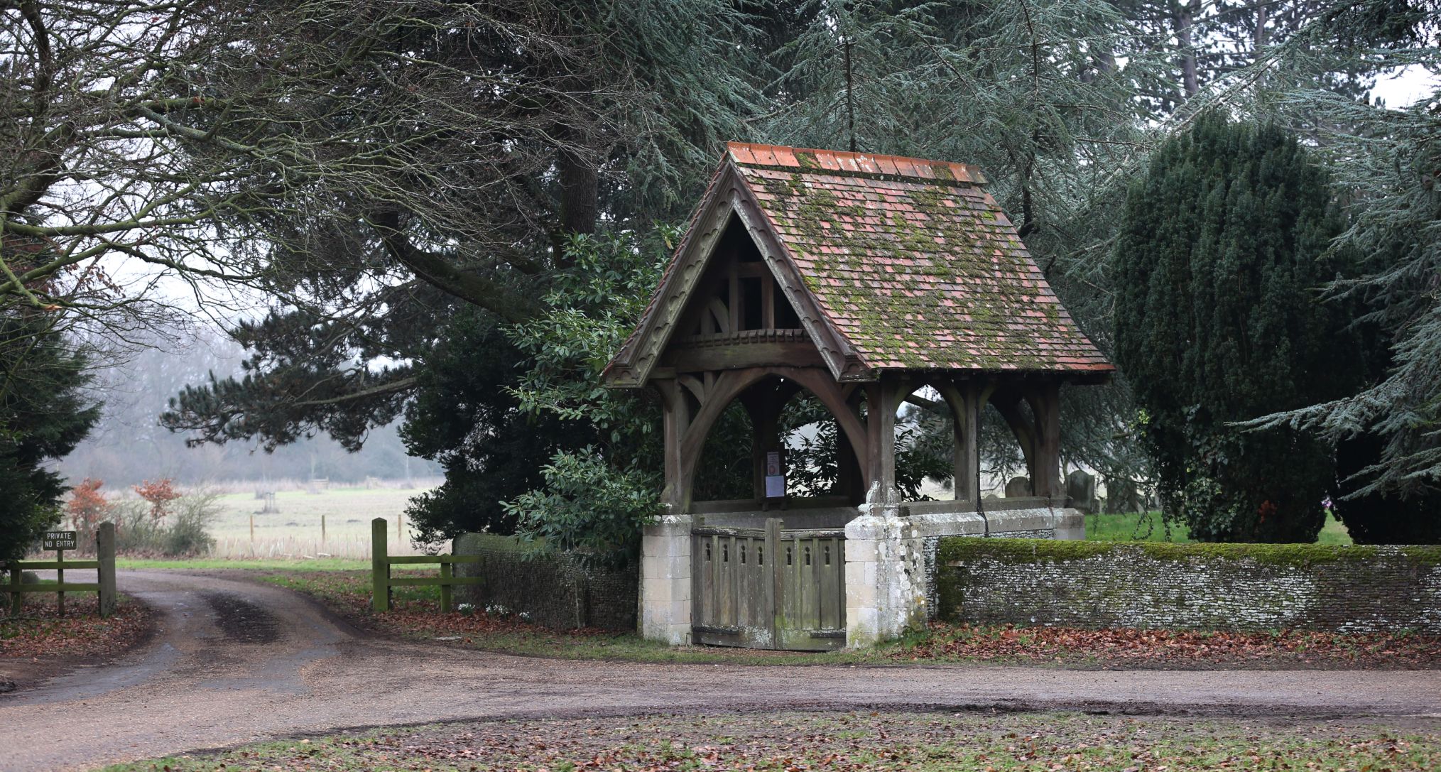 Ex-Prince Andrew's Temporary Home, Wood Farm, Has a Tragic Past Connected to Queen Elizabeth's "Lost Prince" Uncle