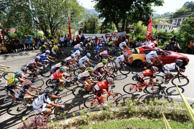 The bunch before the official start