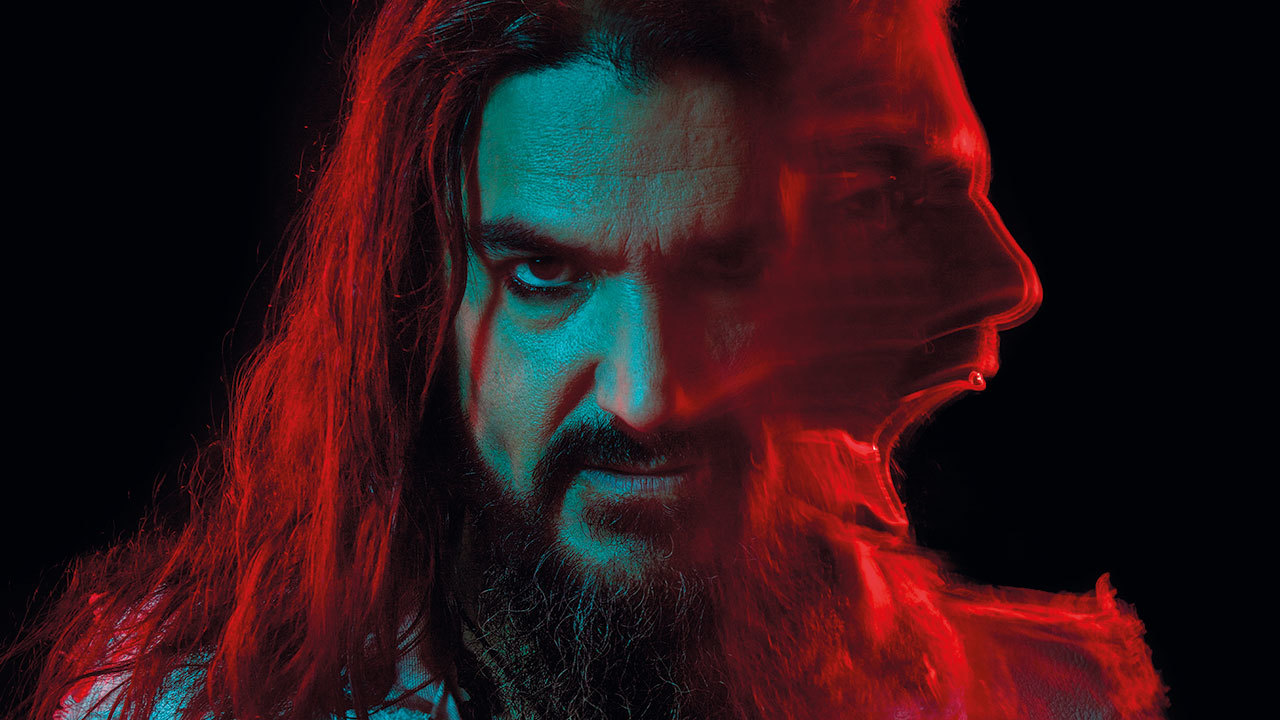 a portrait of Robb Flynn