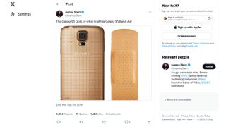 Joanna Stern tweet comparing the Galaxy S5 in gold to a Band-Aid bandage