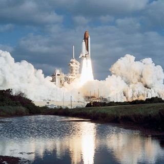 Discovery lifted off from Florida on April 24, 1990, for STS-31 carrying five astronauts and the Hubble Space Telescope.