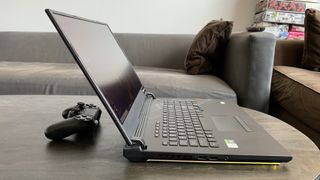 Asus ROG Strix Scar 17 G732