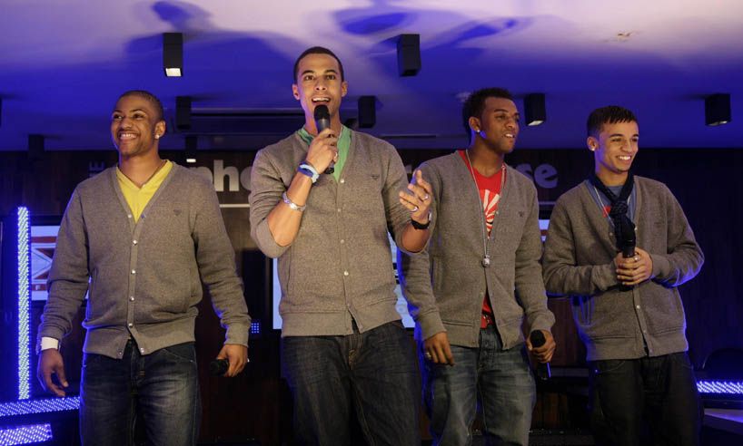 Teen girls hurt in X Factor&#039;s JLS concert crush