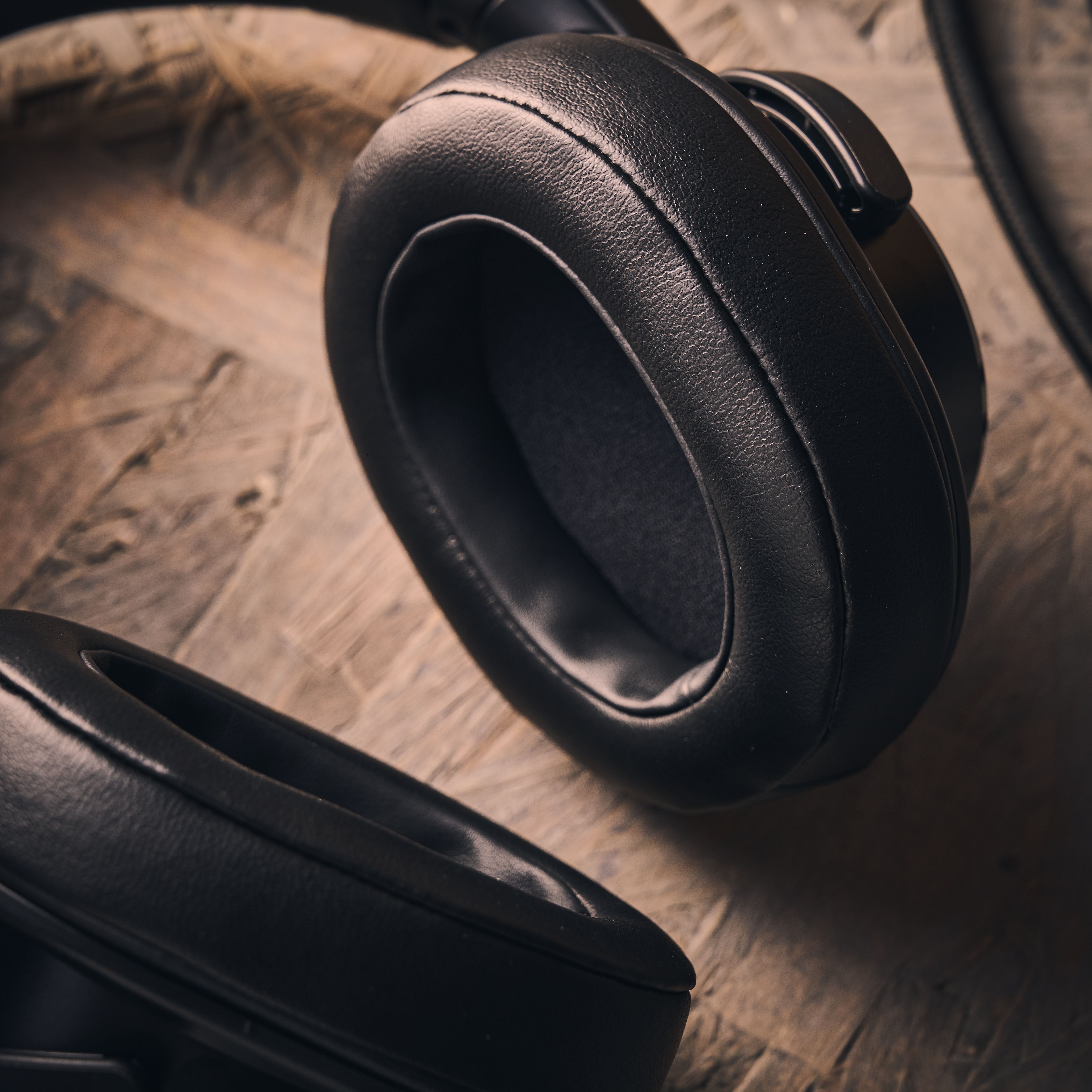Sony MDR-M1 headphones