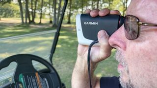 Garmin Approach Z30 rangefinder