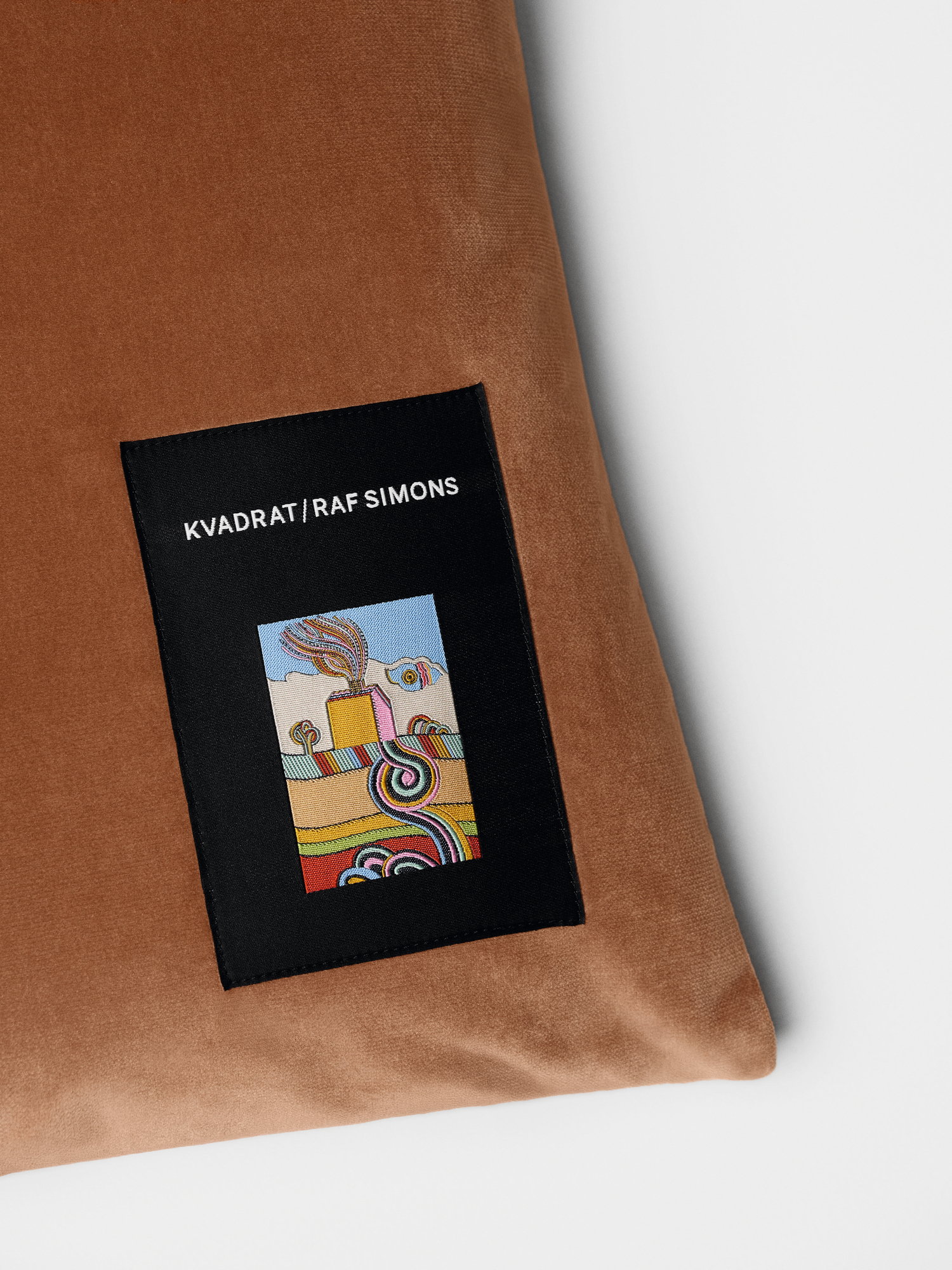 Raf Simons Shaker system for Kvadrat