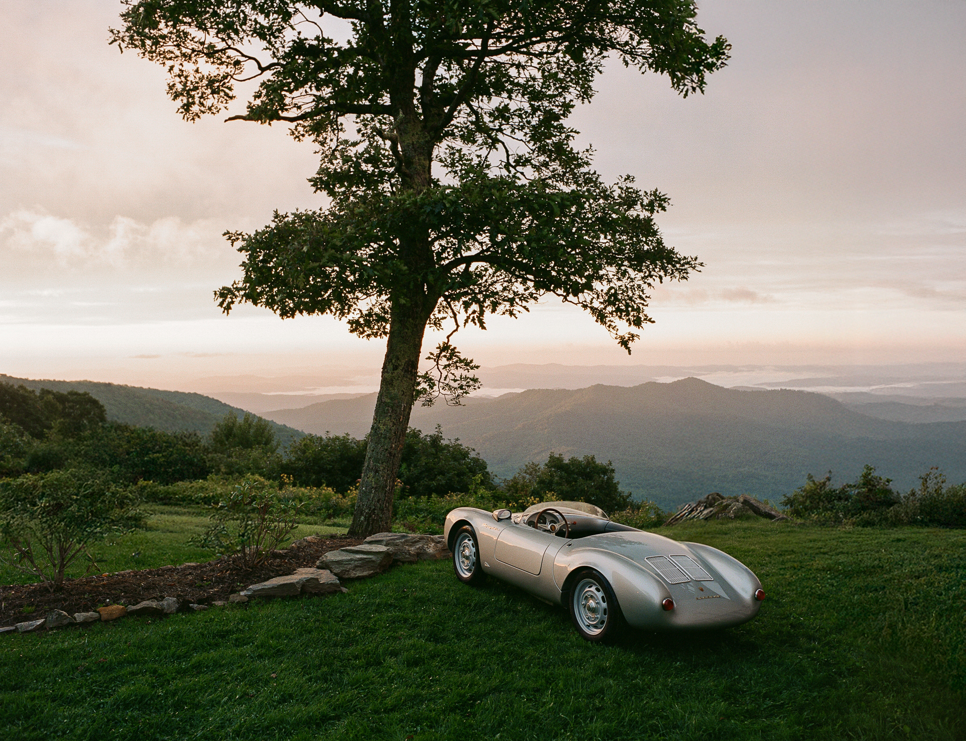 Hedley Studios x Porsche 550 J